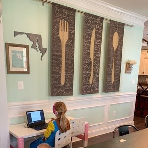 Hanging Tapestries Set